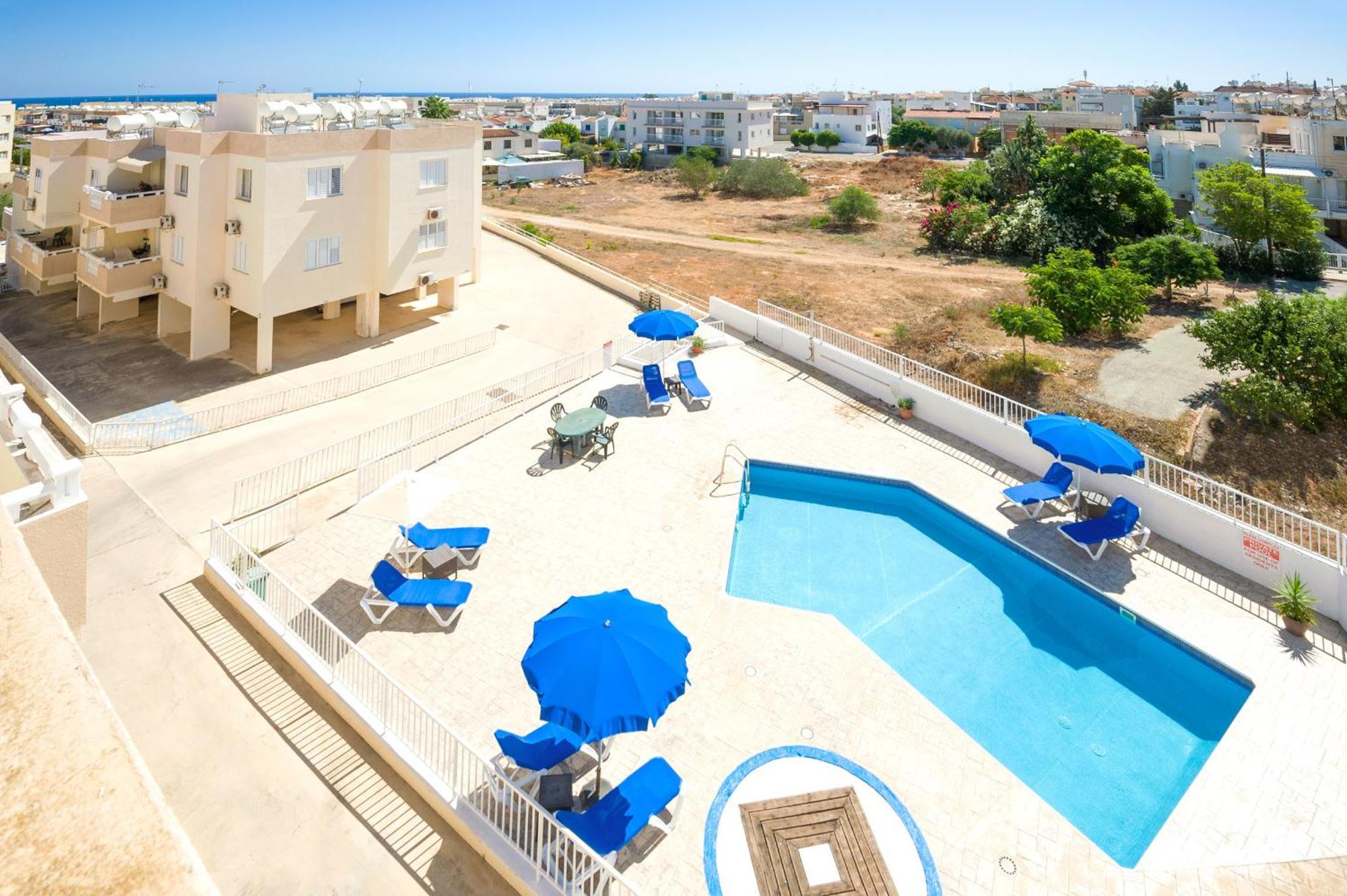 Sofia Apartment 700M Away From The Beach Paralimni Eksteriør billede